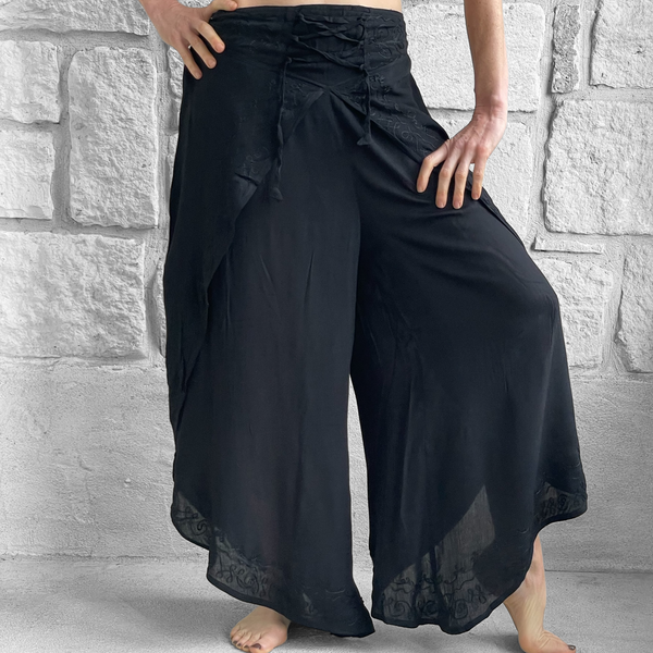 SALE! Split Pants - Solid Black – Zootzu Garb